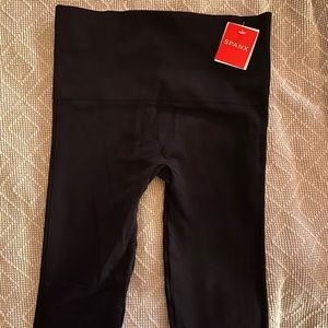 Spanx Look At Me Now Leggings